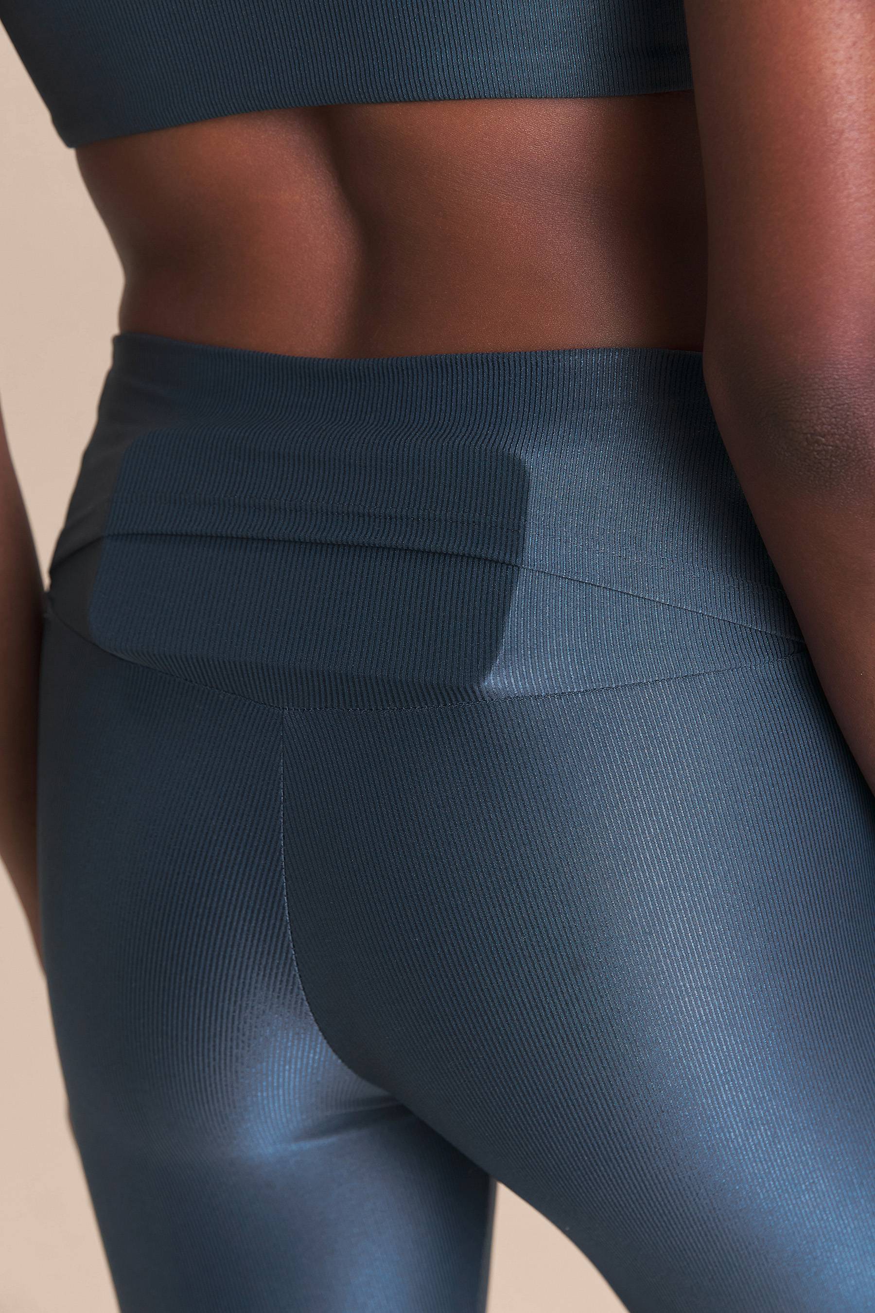 Allure® Adaptiv Long Leggings - LIVE! - WaveFit